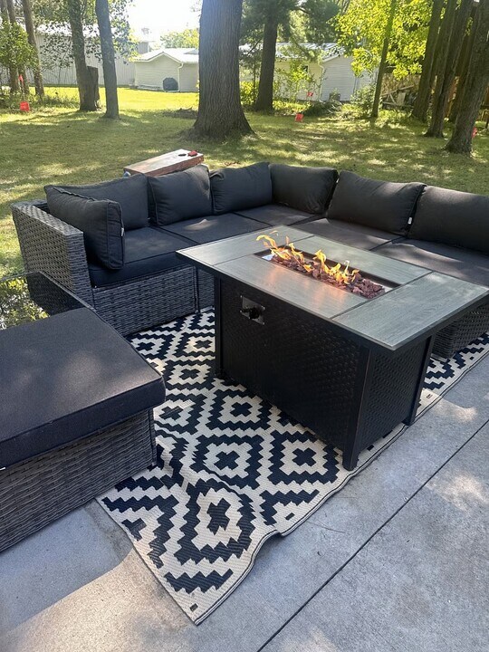 1305 E Grandview in Waupaca, WI - Building Photo