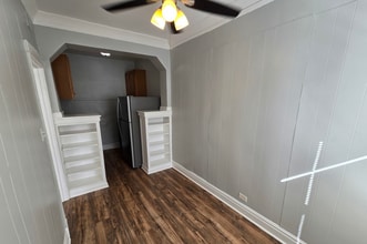 4751 N Monticello Ave in Chicago, IL - Foto de edificio - Building Photo