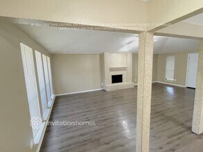 7318 Elderberry Ln in Dallas, TX - Foto de edificio - Building Photo