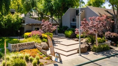The Boulders in Walnut Creek, CA - Building Photo - Building Photo