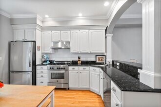 10 S Sydney St in Boston, MA - Building Photo - Building Photo