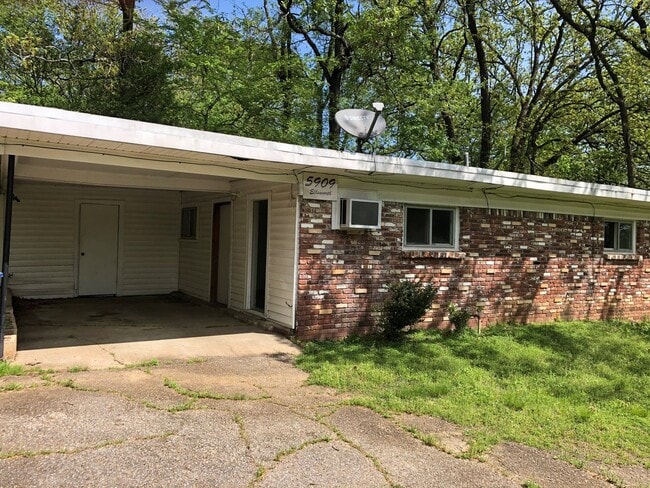 property at 5909 Ellsworth Rd