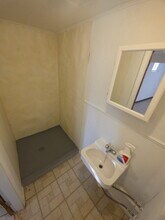 124 Perthshire Rd in St. Louis, MO - Building Photo - Building Photo