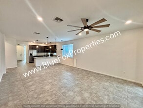 8112 S Jaeger Pl in Tucson, AZ - Building Photo - Building Photo