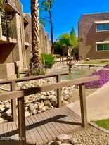 7430 E Chaparral Rd in Scottsdale, AZ - Building Photo