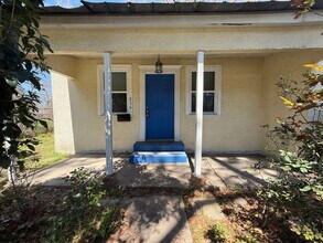 836 Violet St in Baton Rouge, LA - Building Photo - Building Photo