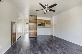 Park Place in Denton, TX - Building Photo - Building Photo