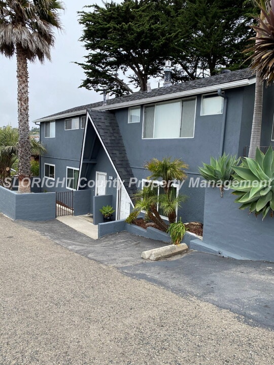 427 Norfolk St in Cambria, CA - Building Photo