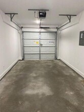 2004 Sunnybrook Rd-Unit -Unit B in Greenville, NC - Building Photo - Building Photo