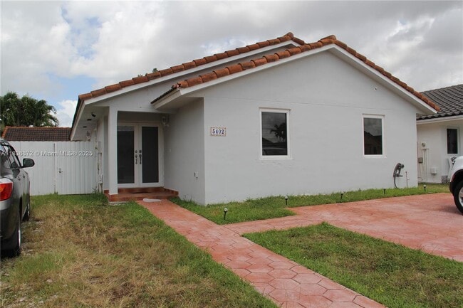 property at 5402 SW 144th Ct