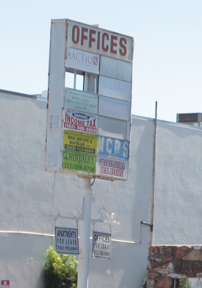 Cornerstone North in Downey, CA - Building Photo - Building Photo