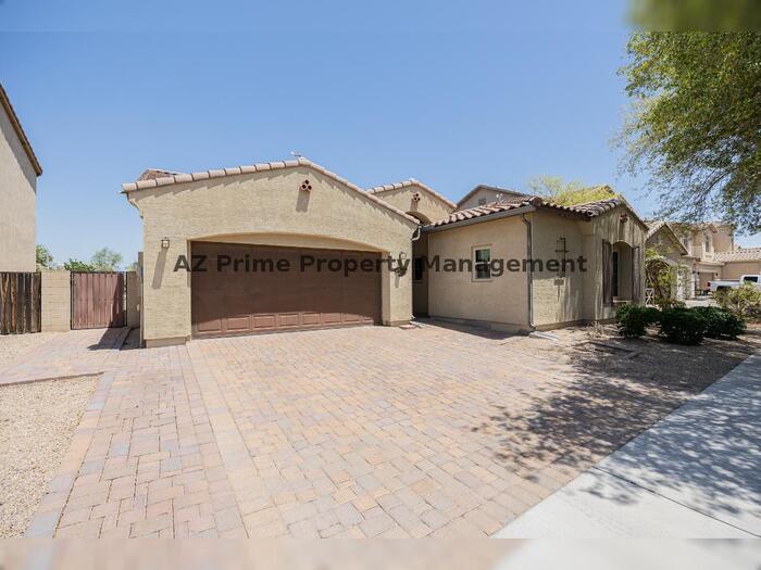 1520 E Apollo Rd in Phoenix, AZ - Building Photo