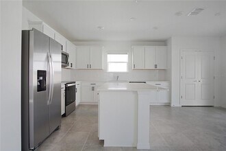 477 Waterford Dr in Lake Alfred, FL - Building Photo - Building Photo