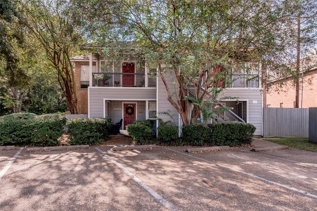 property at 2404 Sycamore Ave