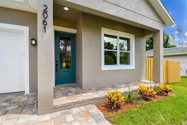 2061 19th Ave SW in Largo, FL - Building Photo - Building Photo