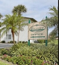 Golfview Apartments in Daytona Beach, FL - Building Photo - Building Photo