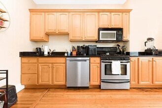180 L St in Boston, MA - Building Photo - Building Photo