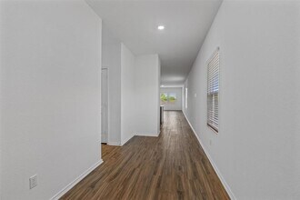 393 Gabbro Gdns in Maxwell, TX - Building Photo - Building Photo