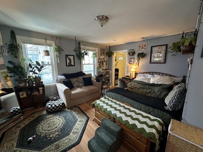 400 Franklin St, Unit 3 in Cambridge, MA - Building Photo - Building Photo