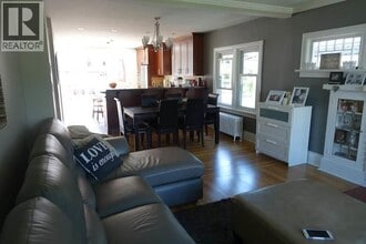 3400 W 18th Ave in Vancouver, BC - Building Photo - Building Photo