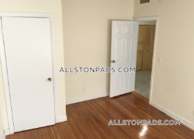 1137 Commonwealth Ave, Unit 5