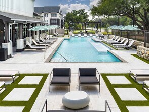 Modera Georgetown in Georgetown, TX - Building Photo - Building Photo