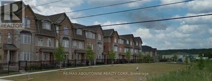 541-541 Winston Rd in Grimsby, ON - Building Photo - Building Photo