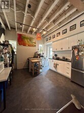 263 Wellesley St E in Toronto, ON - Building Photo - Building Photo