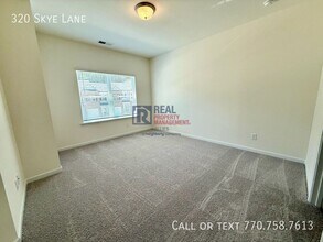 320 Skye Ln in Cartersville, GA - Building Photo - Building Photo