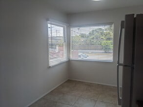 2319 Etiwanda St, Unit 2319 in San Diego, CA - Building Photo - Building Photo