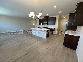 862 Furlong Dr in Minden, NV - Building Photo - Building Photo