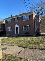 1119 Amsterdam Rd, Unit Park hills 1 bedroom in Park Hills, KY - Building Photo