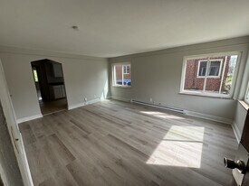 Stillwell Quad Apartments in Cincinnati, OH - Building Photo