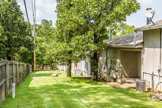 Green Mountain Apartments in Little Rock, AR - Building Photo - Building Photo