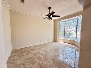 6714 Brittany Park Ln in Houston, TX - Building Photo - Building Photo