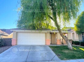 10233 Anoka Ave in Las Vegas, NV - Building Photo