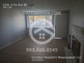 4504 47th Ave NE in Salem, OR - Building Photo - Building Photo