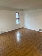 4311 Woodway Ave in Cleveland, OH - Building Photo - Building Photo