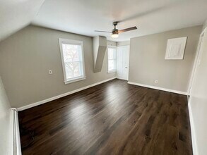 76 West St, Unit B in Winooski, VT - Foto de edificio - Building Photo