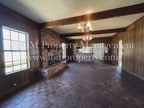 8215 SE County Rd 1020 in Corsicana, TX - Building Photo - Building Photo