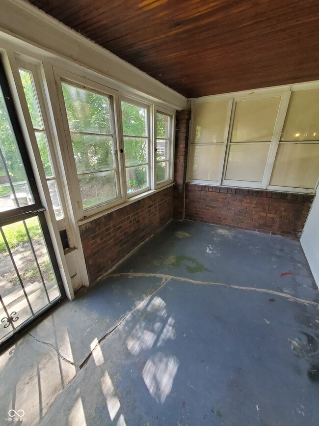 136 S Johnson Ave in Indianapolis, IN - Building Photo - Building Photo