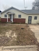 1529 Basin St in Blytheville, AR - Building Photo