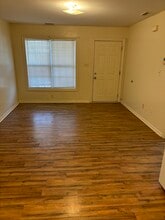 212 Samaritan Dr, Unit 211A in Laurens, SC - Building Photo - Building Photo