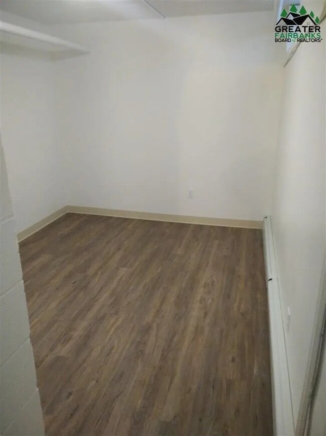 1528 S Cushman St in Fairbanks, AK - Building Photo - Building Photo