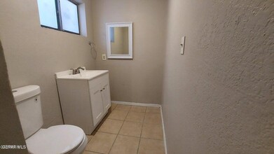 1305 E San Antonio Ave in El Paso, TX - Building Photo - Building Photo
