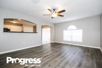 10436 River Bream Dr in Riverview, FL - Building Photo - Building Photo