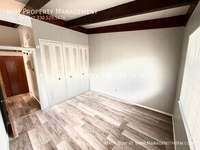 885 Bryant Ave in Berea, OH - Building Photo - Building Photo