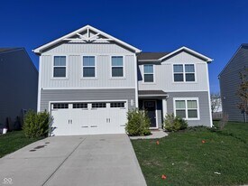 328 Traditions Pass in Greenwood, IN - Building Photo