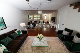 1607 NE 105th St in Miami Shores, FL - Building Photo - Building Photo