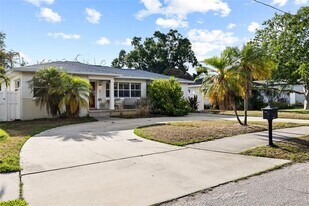 304 N Matanzas Ave in Tampa, FL - Building Photo